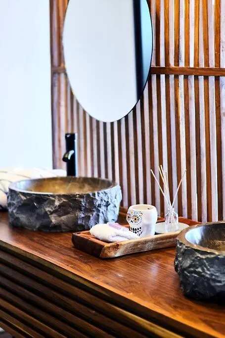 Adora H30 - Luxe Studio W/ Outdoor Tub & Private Cenote Tulum Apartament