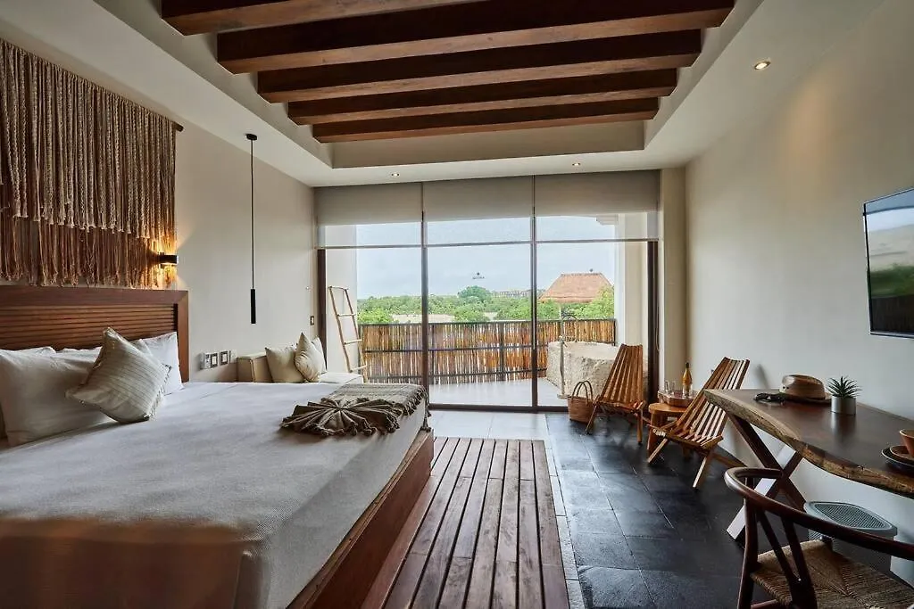 Adora H30 - Luxe Studio W/ Outdoor Tub & Private Cenote Tulum Apartament